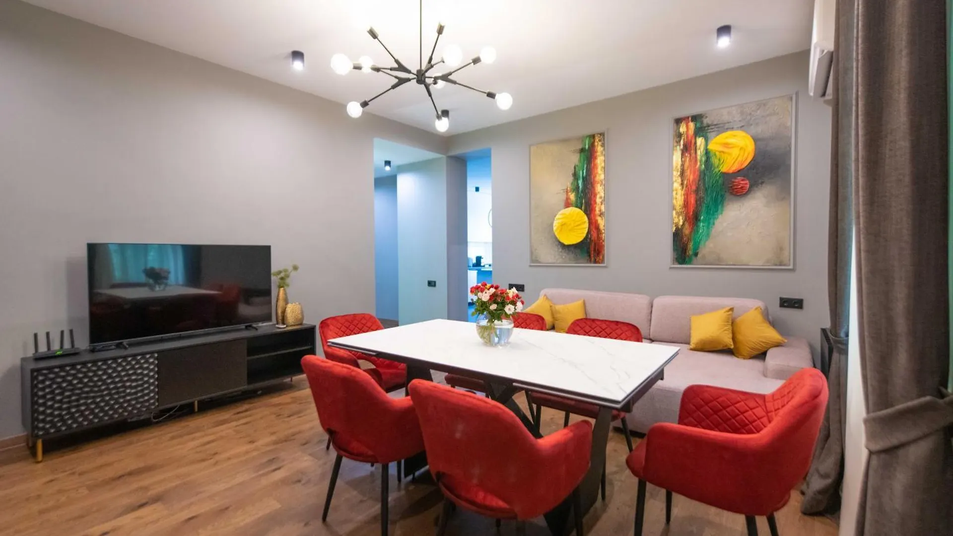 Central Apartment With A Swimming Pool Tbilisi Geórgia