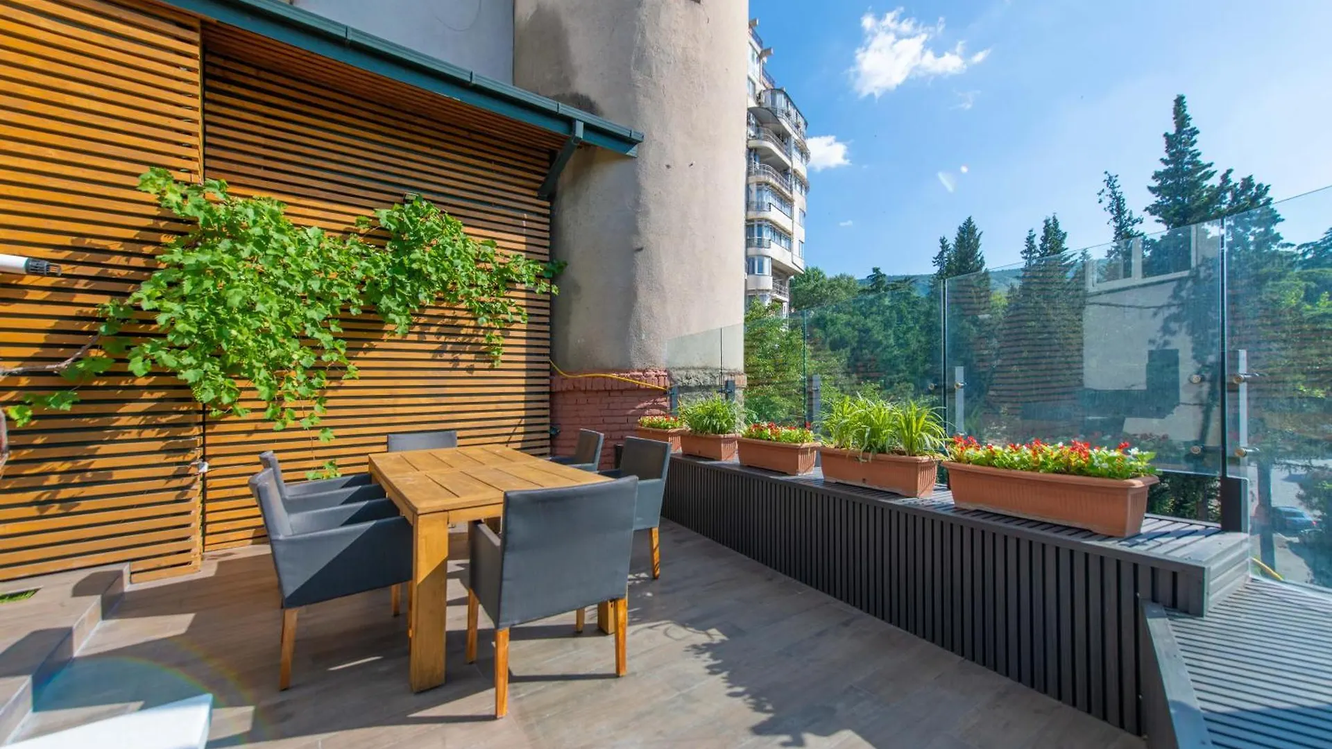Central Apartment With A Swimming Pool Tbilisi 0*,